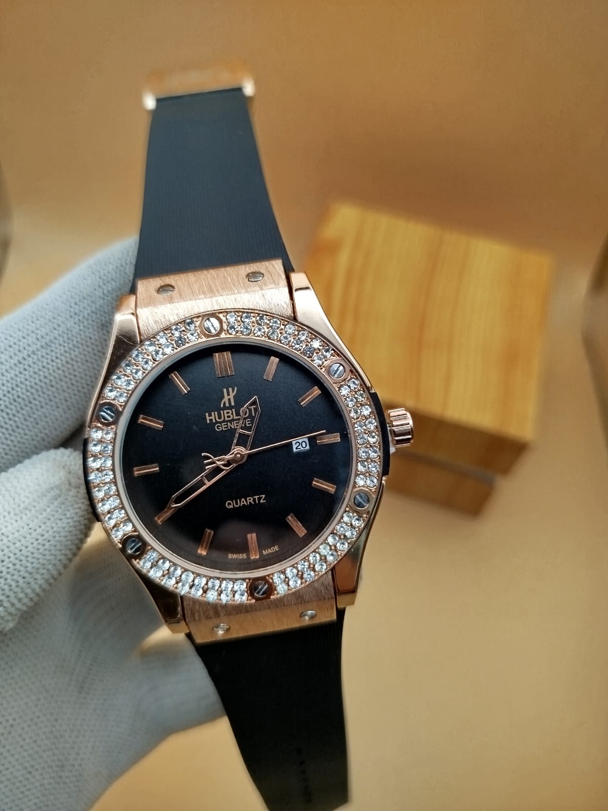 HUBLOT Classic Fusion Diamonds Watch